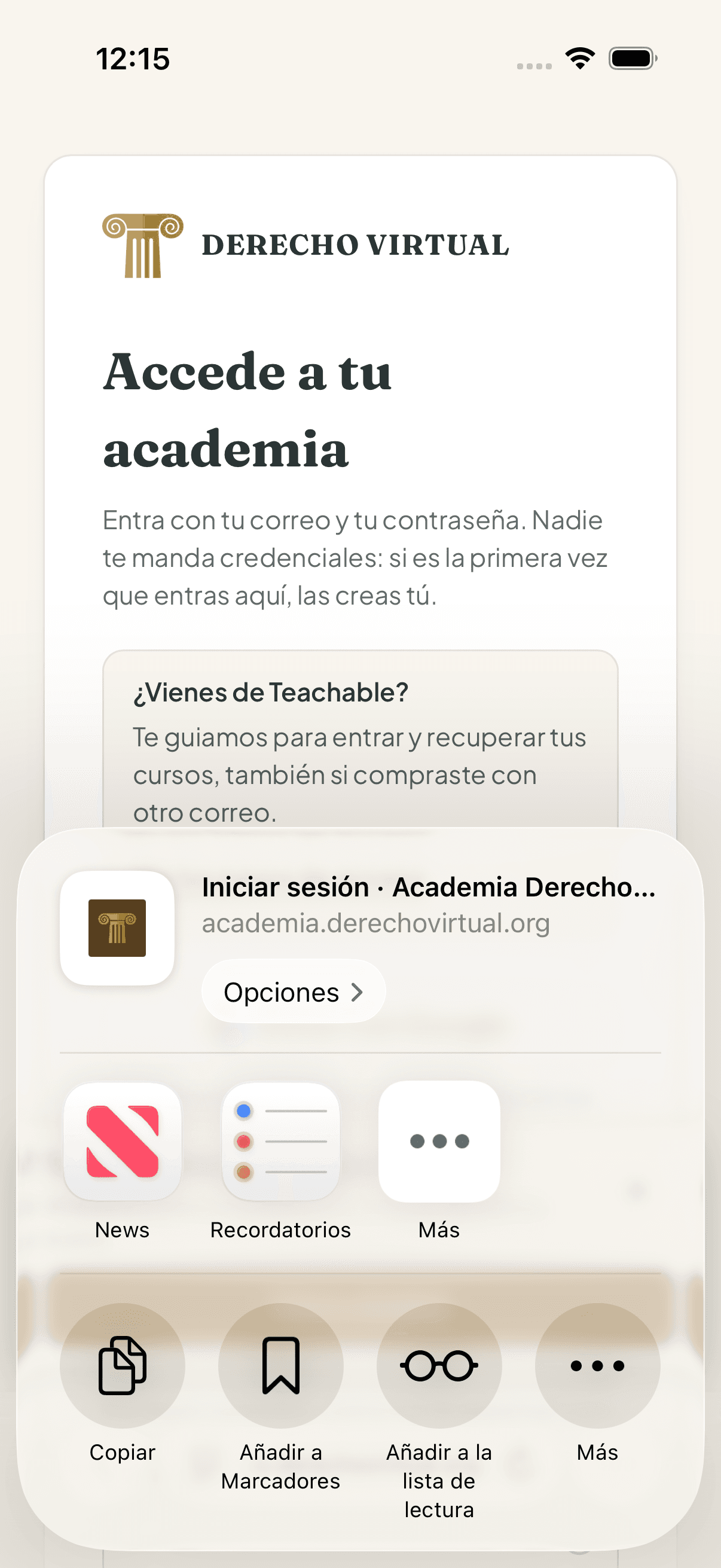 Academia en la hoja Compartir de iPhone: la fila de acciones incluye Copiar, marcadores y Más.