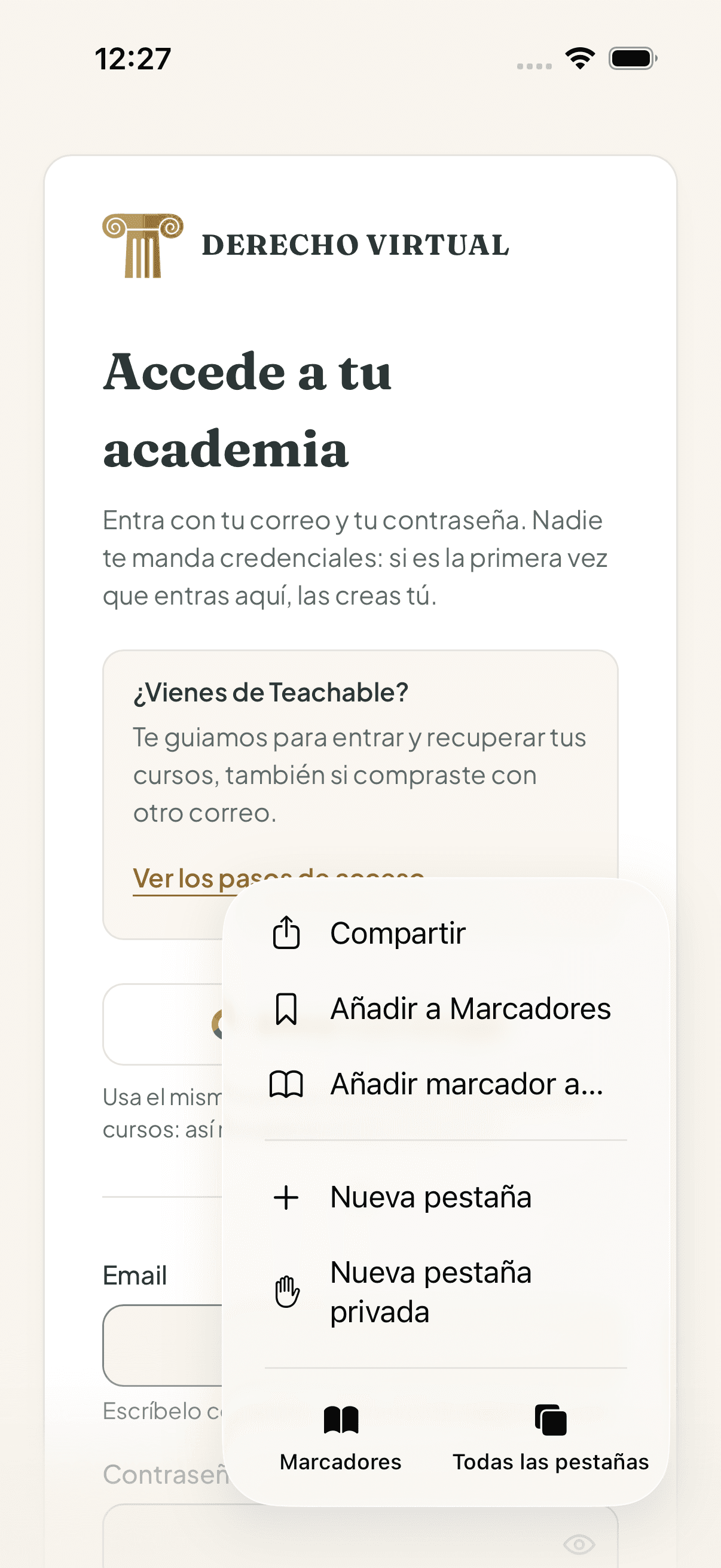 Academia en Safari: el menú de la barra está abierto y muestra Compartir como primera opción.